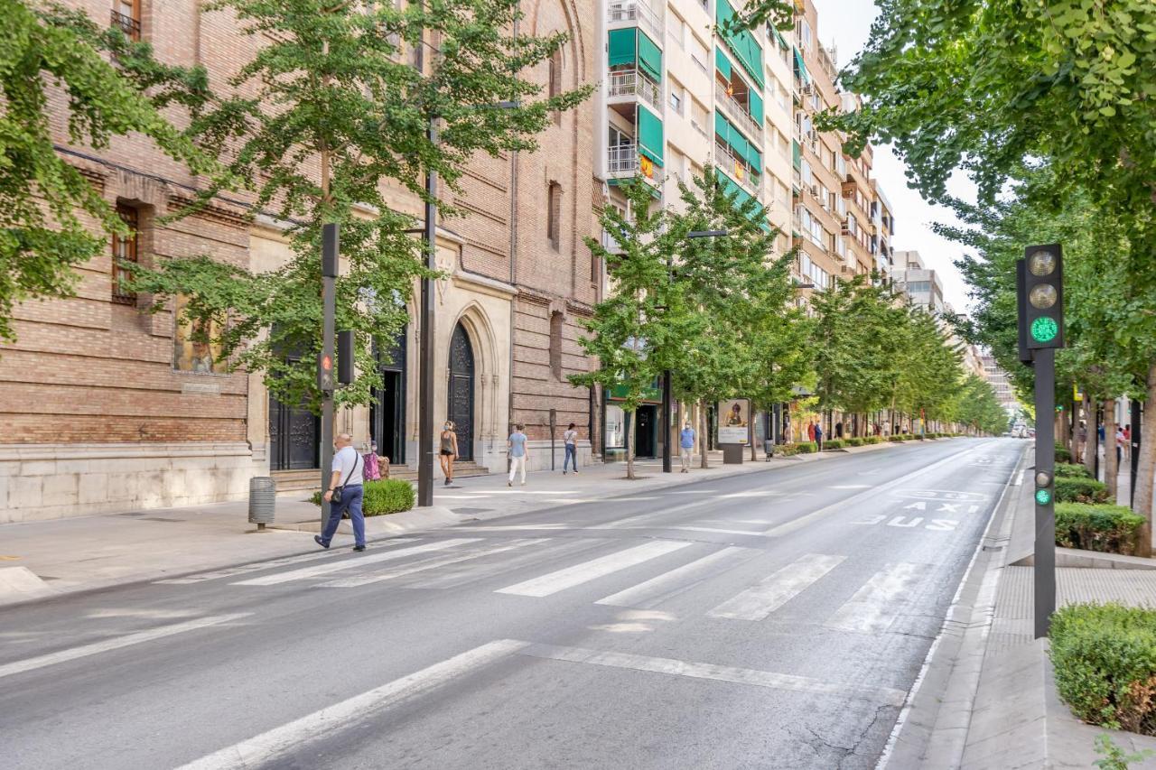 Expoholidays - Centrico Piso Parking Incluido Calle Alvaro Bazan Apartment Granada Exterior photo